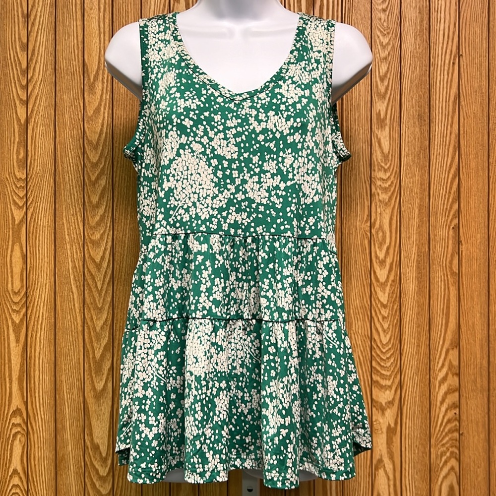 🆕 Women’s tiered tank top